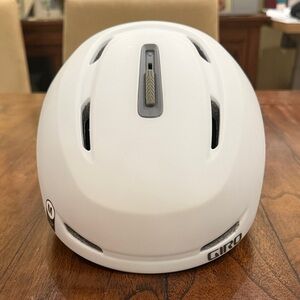 Giro Sleek White Cycling Helmet